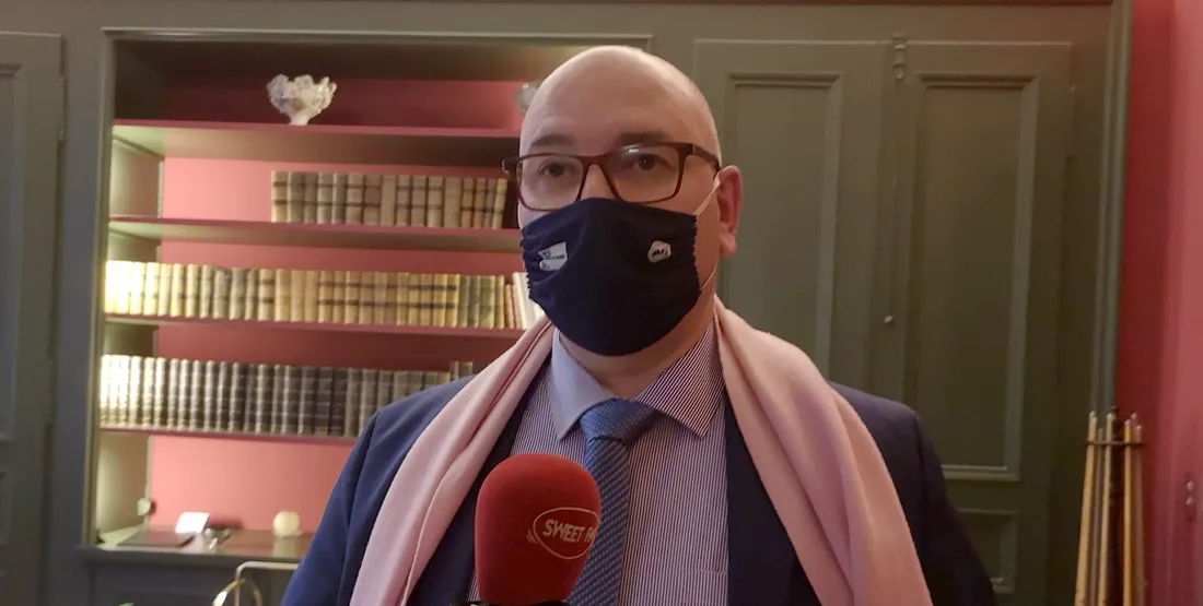 François Pesneau annonce un renforcement des capacités vaccinales pour la troisième dose.